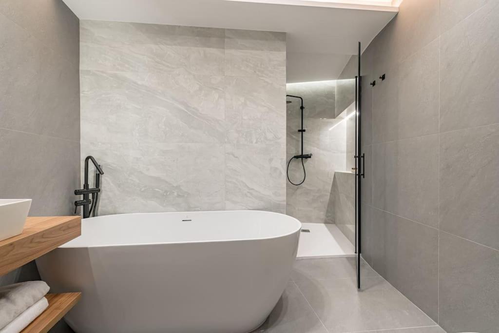 Apartament Puerta Del Sol 3Br 3Bh Madryt Zewnętrze zdjęcie