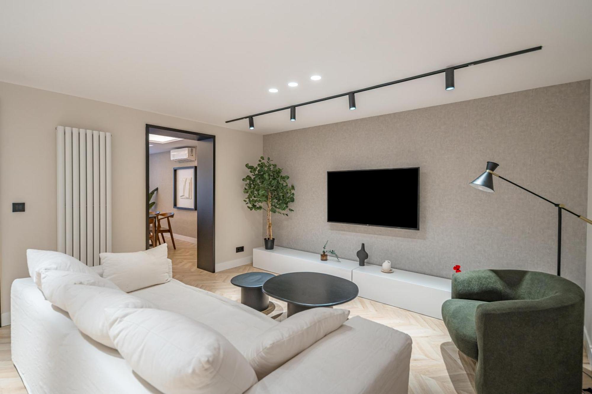 Apartament Puerta Del Sol 3Br 3Bh Madryt Zewnętrze zdjęcie